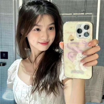 戴丝绸帽的男人